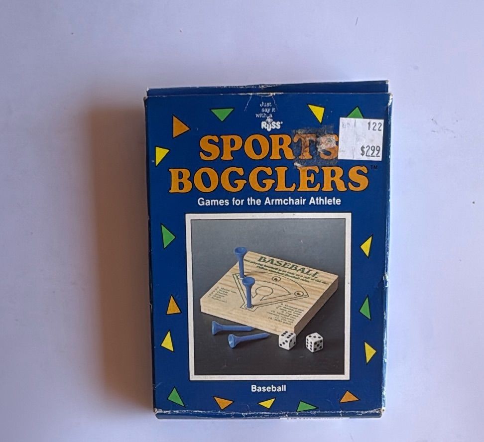 Inside The 1980s Russ Bogglers Baseball Wooden Dice Game Vintage Collectible — photo 3 of 8