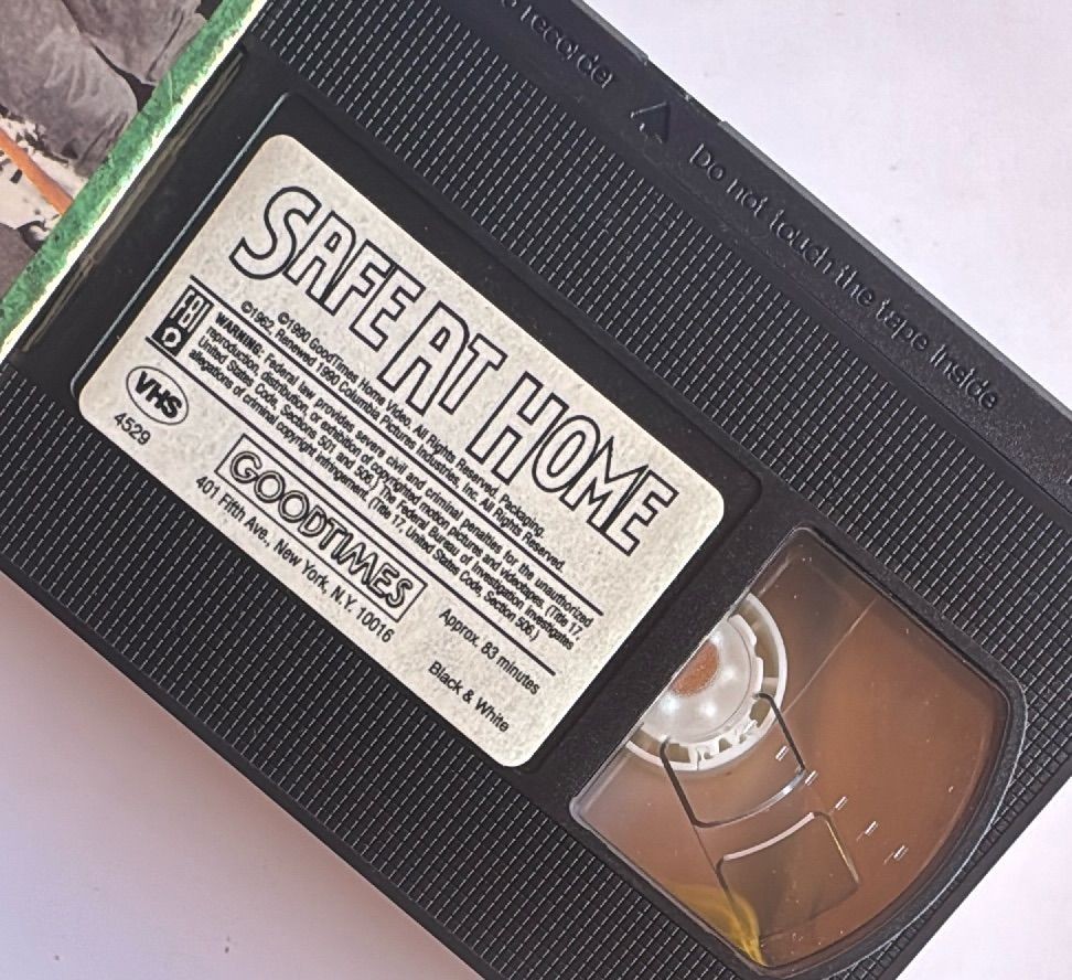 Safe At Home Vhs 1990 Goodtimes Home Video Yankees Baseball Movie Collectible — photo 8 of 8