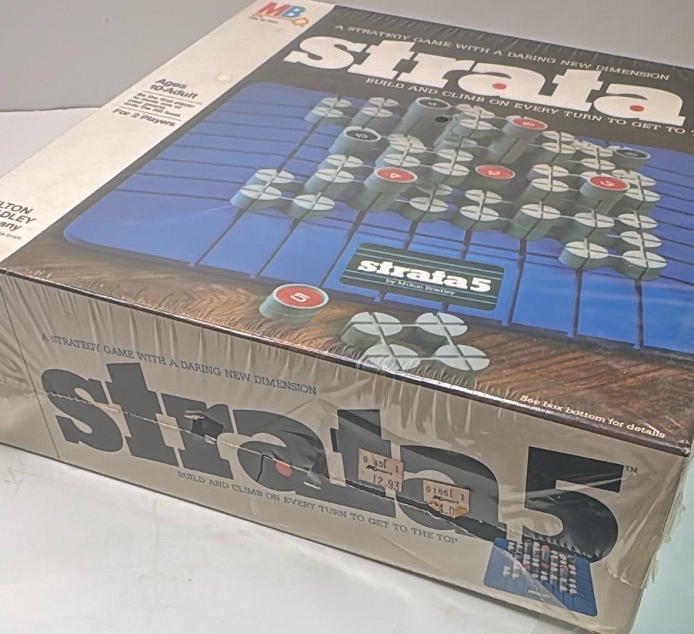 Strata 5 1984 Milton Bradley Sealed Vintage 3d Strategy Board Game Rare — photo 10 of 14
