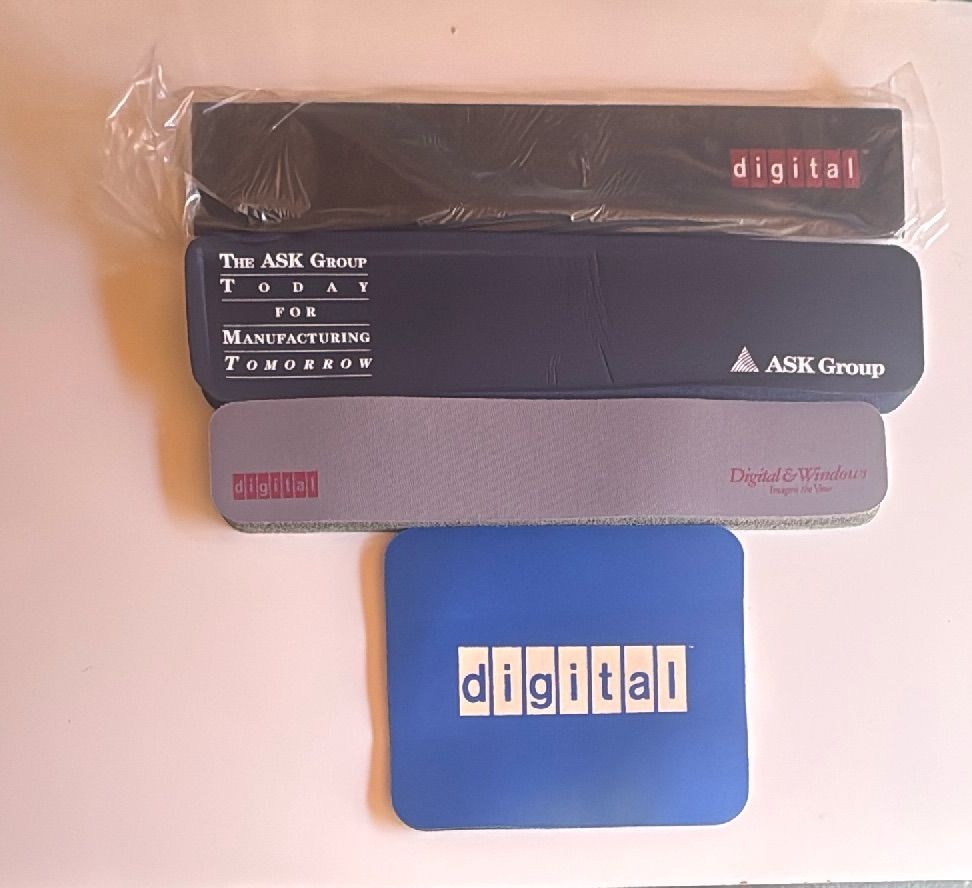 Rare Vintage Digital Equipment Corporation Mouse Pad And Wrist Rest Lot Dec Ask Group Promo — photo 3 of 4