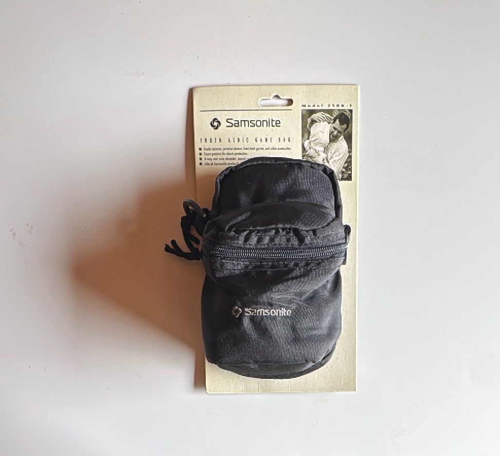 Samsonite Photo Audio Game Bag Model 25BK-E 1995 Black Nylon Padded Case — photo 3 of 8