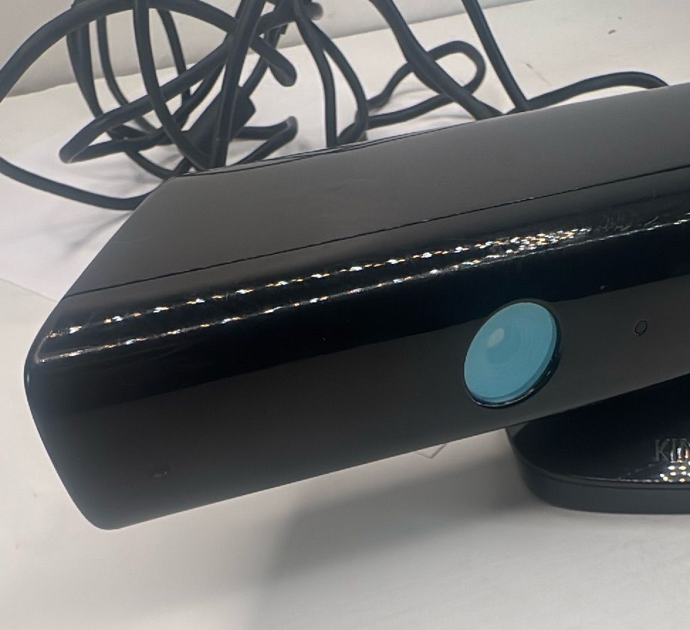 Microsoft Xbox 360 Kinect Sensor Model 1414 Motion Camera Black Used — photo 7 of 12