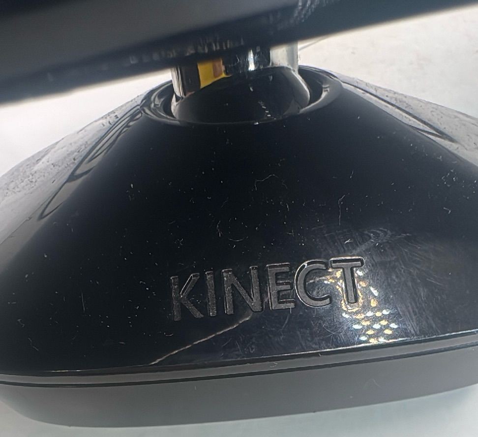 Microsoft Xbox 360 Kinect Sensor Model 1414 Motion Camera Black Used — photo 8 of 12